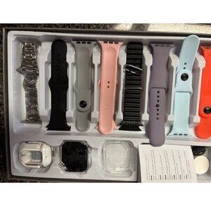 Smart Watch D300, Multiple Color Bands And Earbuds - RV:$199